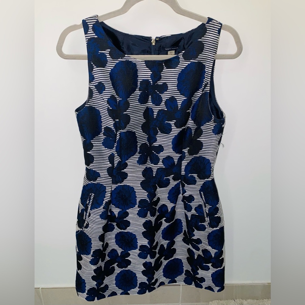 Tommy Hilfiger Women’s Floral Print Threaded Dress
